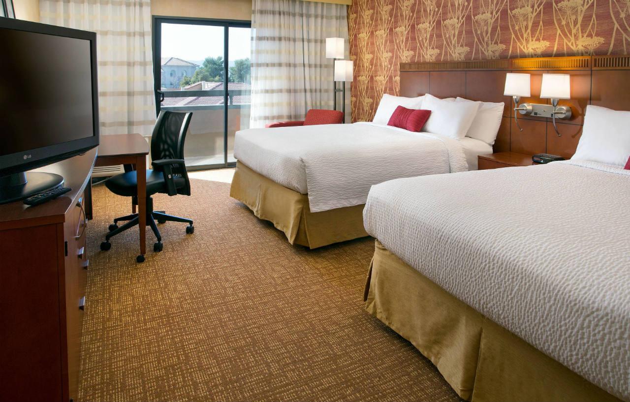 Courtyard By Marriott Phoenix Airport Exteriér fotografie