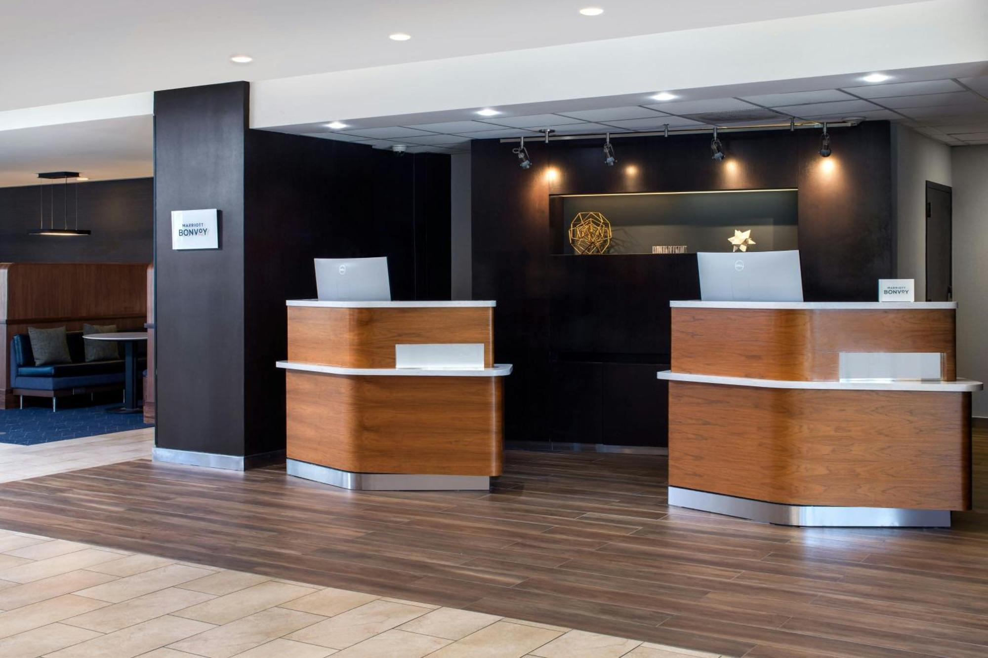 Courtyard By Marriott Phoenix Airport Exteriér fotografie