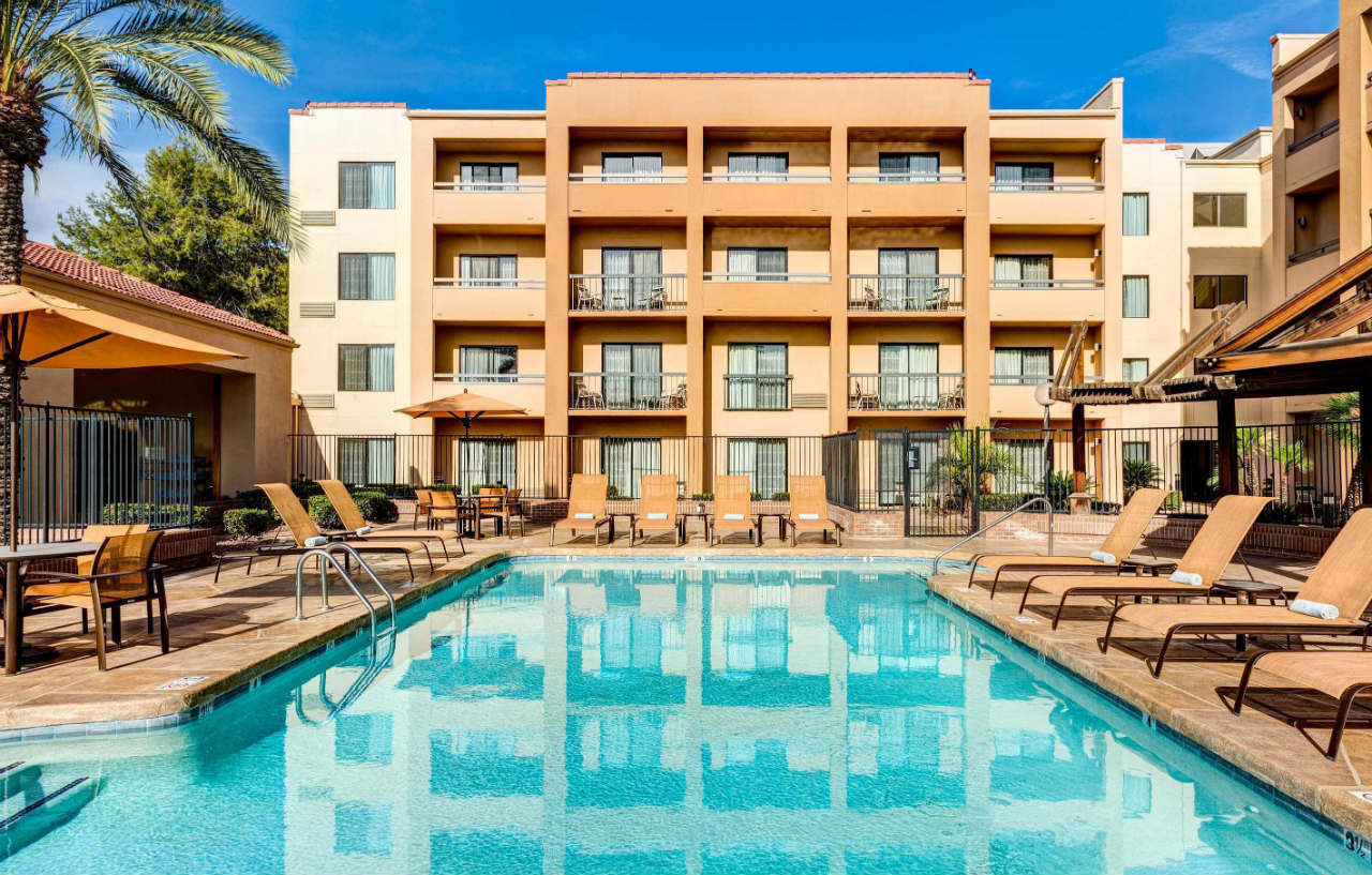 Courtyard By Marriott Phoenix Airport Exteriér fotografie
